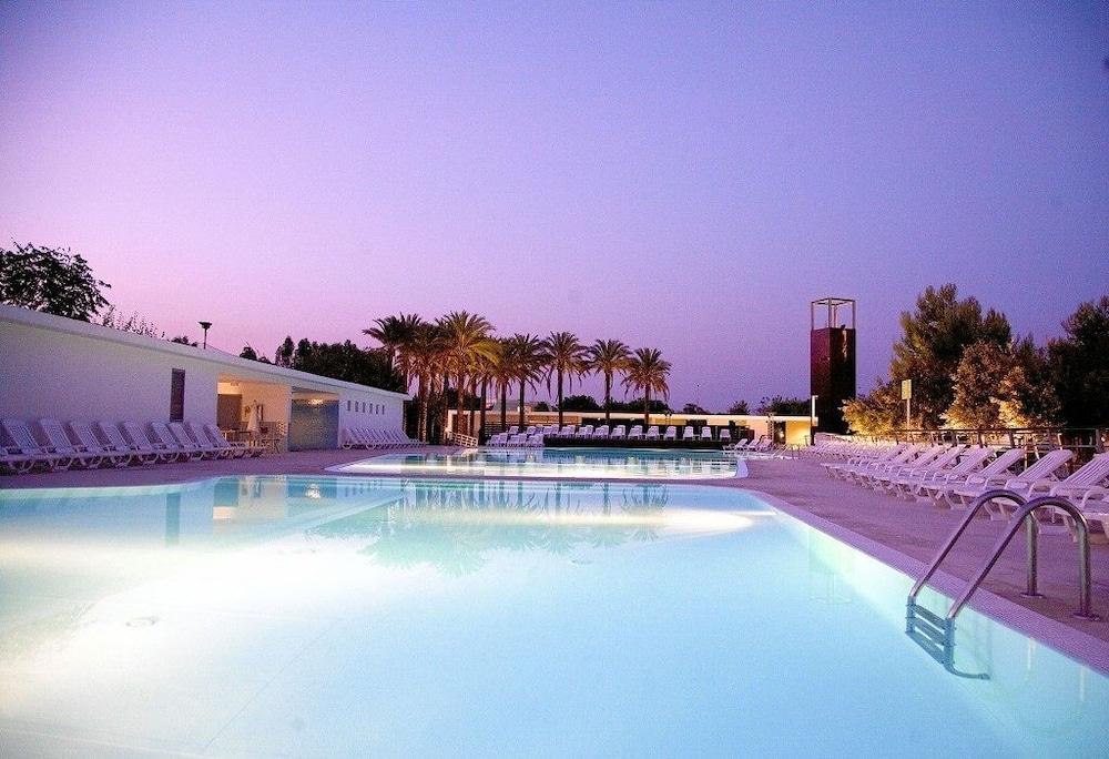 Magna Grecia Hotel Village Metaponto Esterno foto